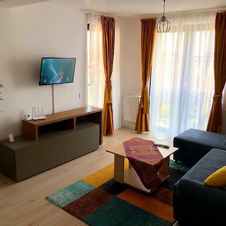 Jolie Apartments Brasov Ngoại thất bức ảnh