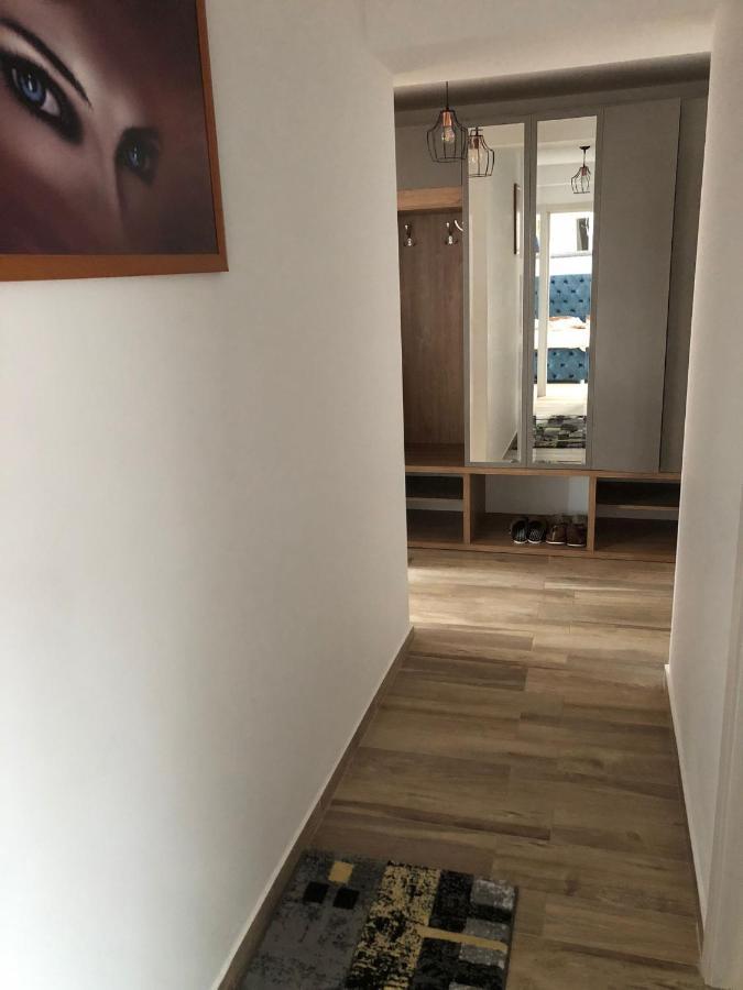 Jolie Apartments Brasov Ngoại thất bức ảnh